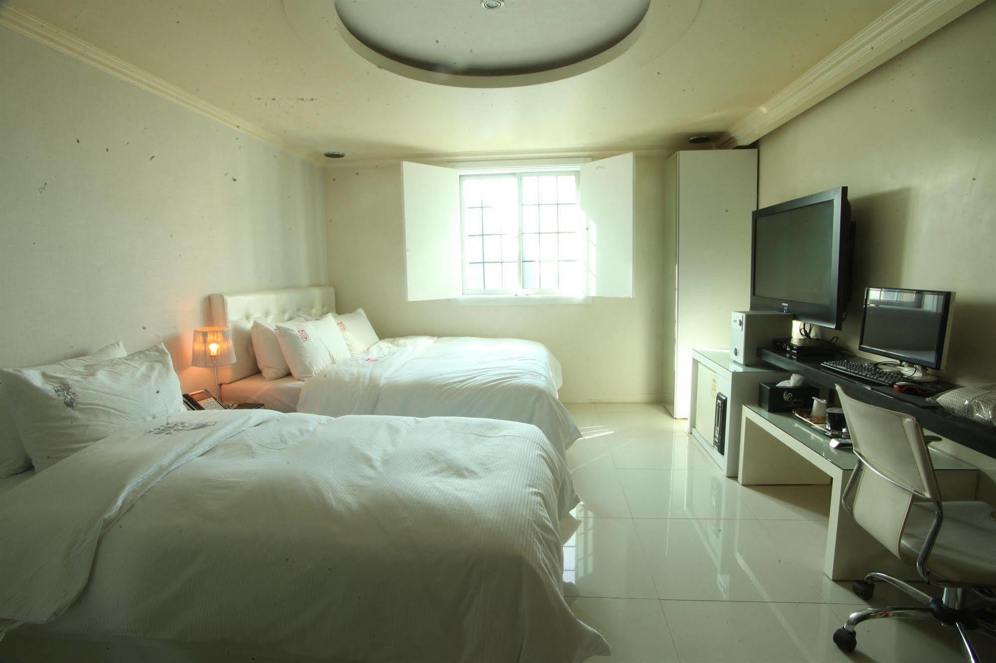 Merdi Hotel Suwon Ngoại thất bức ảnh